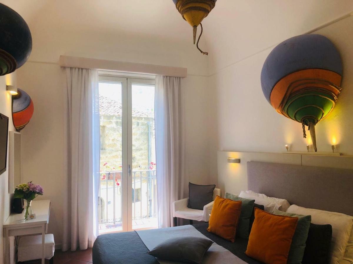 B&B Antichi Colori Cinisi Ngoại thất bức ảnh